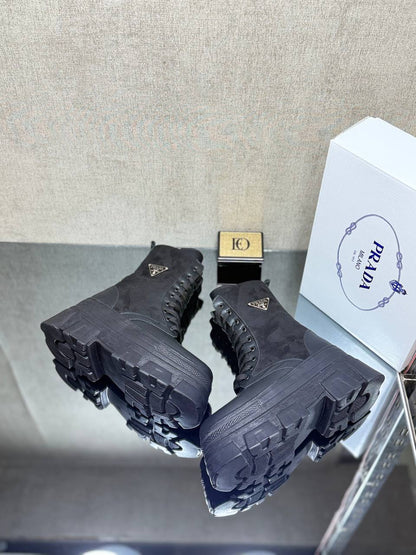 PRD - Bag and Leather Boot